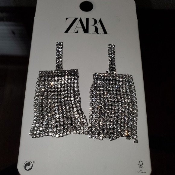 Zara Jewelry - NWT Zara Rhinestone Sparkling Fashion Earrings